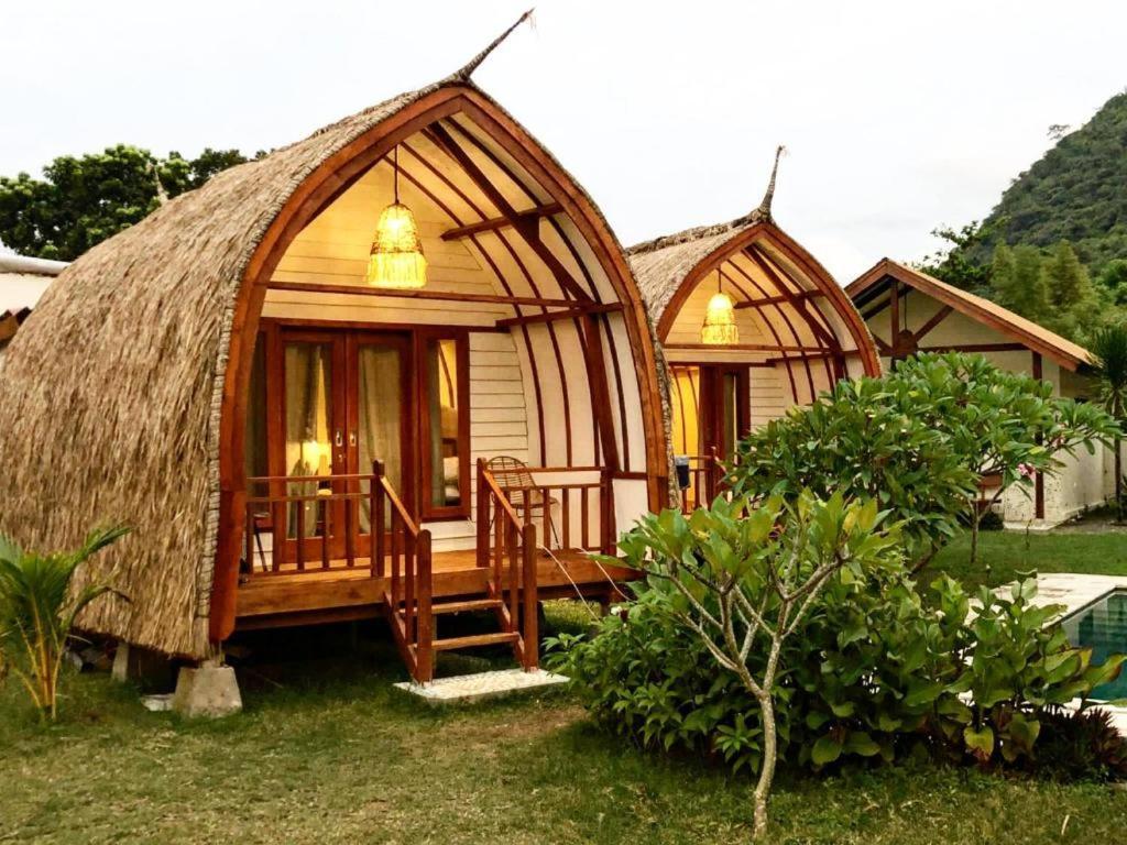 Outside Bungalow Sekongkang Екстериор снимка