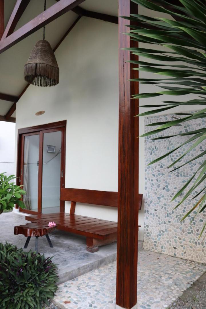 Outside Bungalow Sekongkang Екстериор снимка